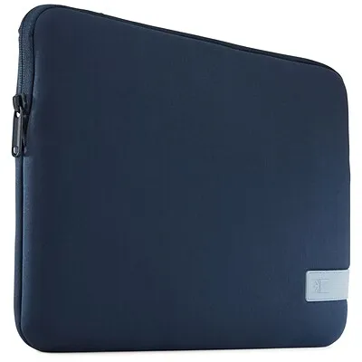 Case Logic Reflect Black 15.6 in. Laptop Sleeve