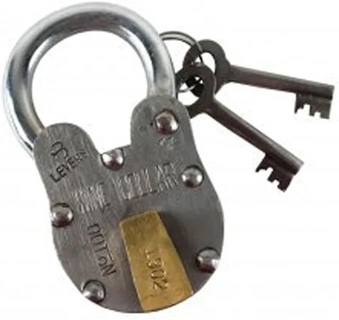 Antique Style Wine Cellar Padlock with 2 Skeleton Keys