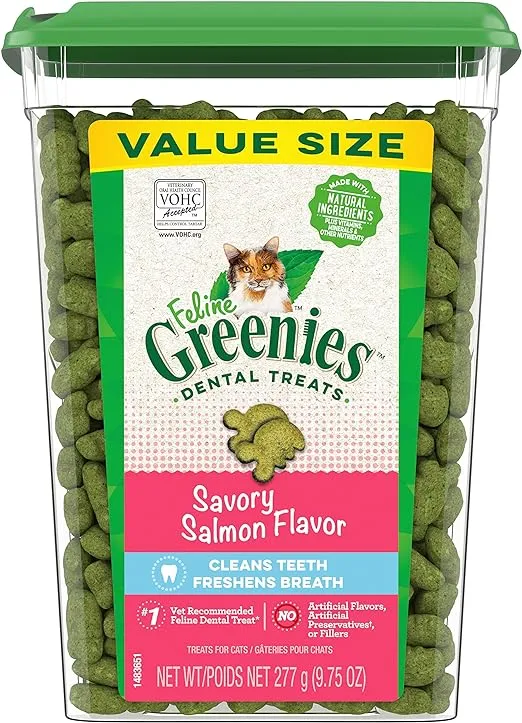 Greenies Dental Cat Treats, Savory Salmon Flavor, 9.75 oz. Tub