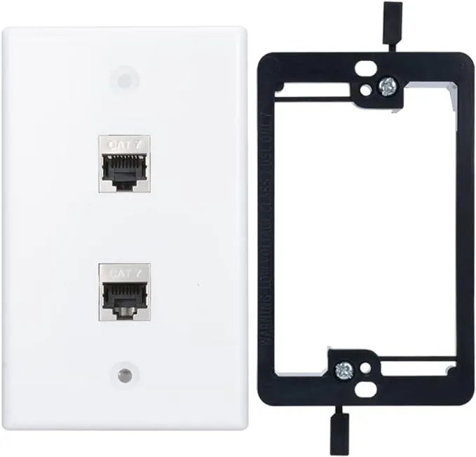 YOEMELY RJ45 Wall Plate 2 Port, Cat7 Keystone Jack Wall Plate White, Metal Shielded Cat 7 Coupler, female to female, with 1-Gang Low Voltage Mounting Bracket for in Wall cables WiringYOEMELY RJ45 Wall Plate 2 Port, Cat7 Keystone Jack Wall Plate White, Me