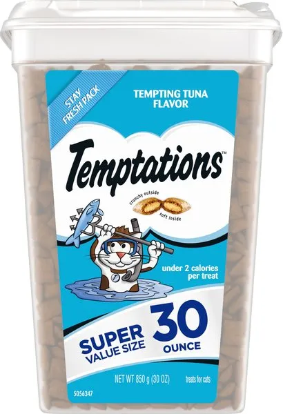 Classic Crunchy and Soft Cat Treats Tempting Tuna Flavor 30 Tub